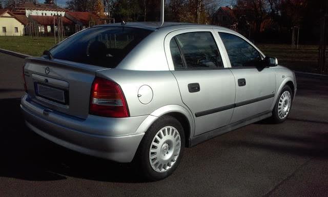 Opel Astra image 1